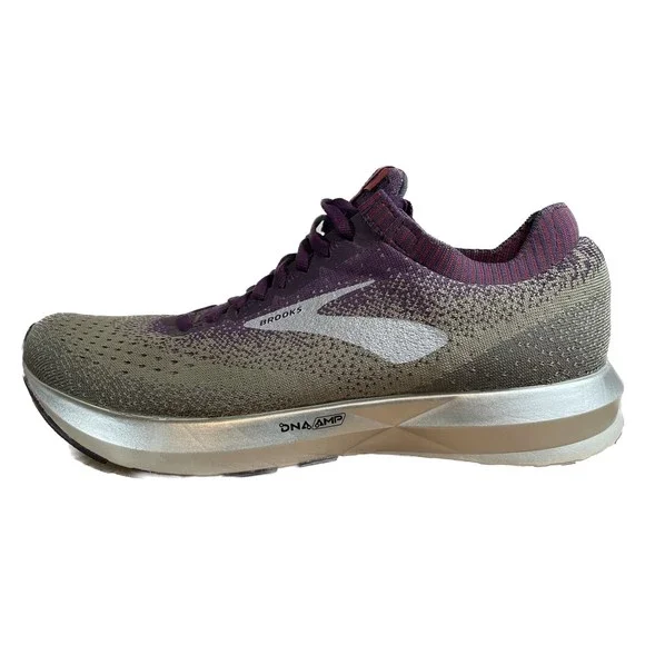 Brooks Levitate Beige Purple Running Shoe Women's Size US
